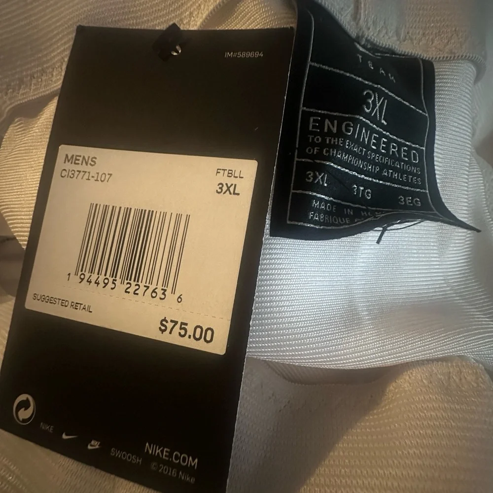 Nike new tags